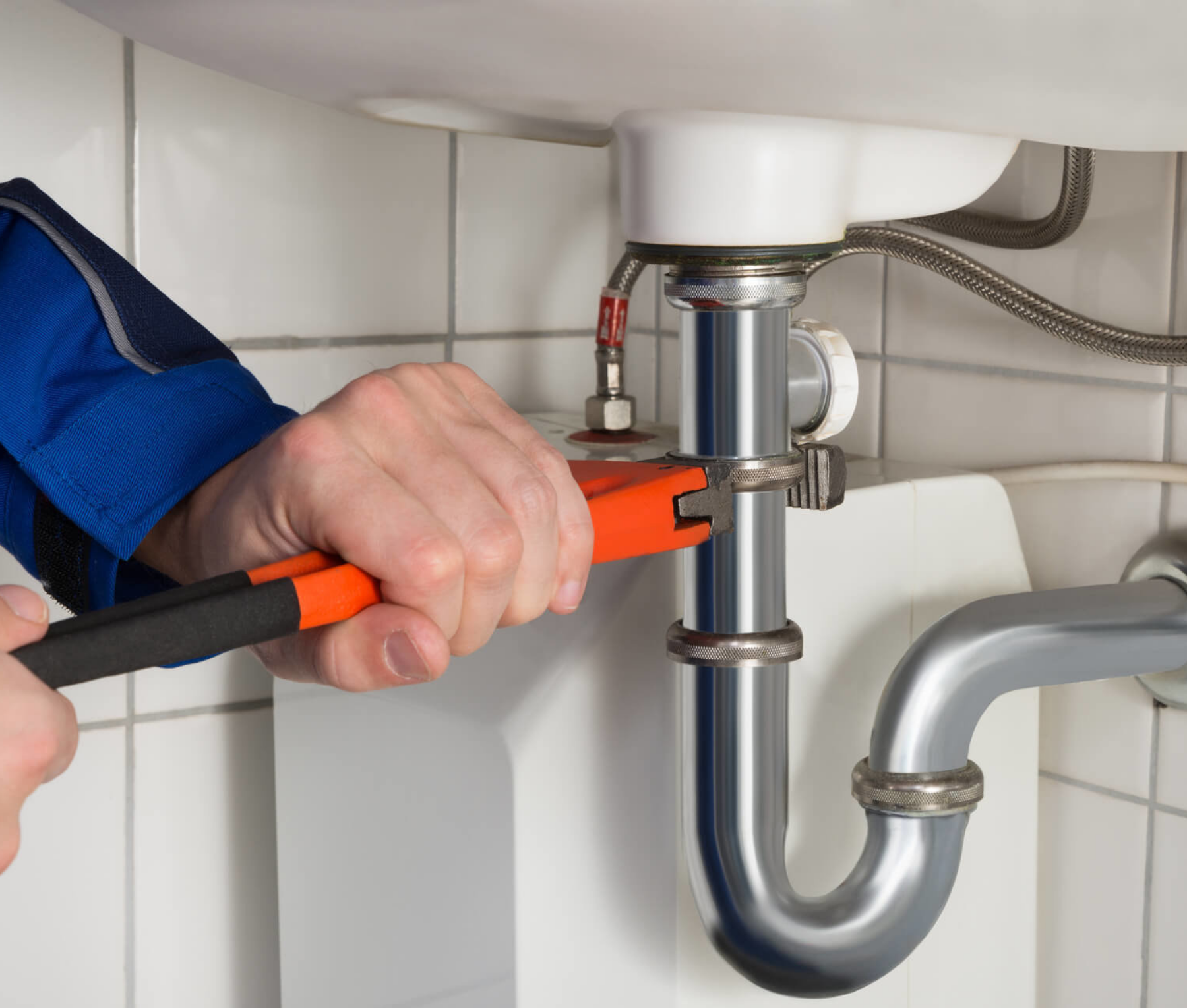 Electricien et plombier à Bessan pour vos dépannages et travaux de plomberie par Nab's Multiservices